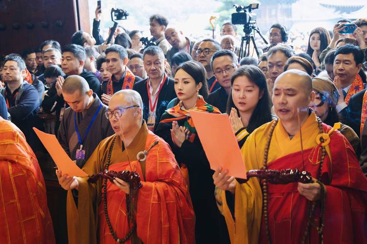 开光祈福_佛法加持_诵经的方法