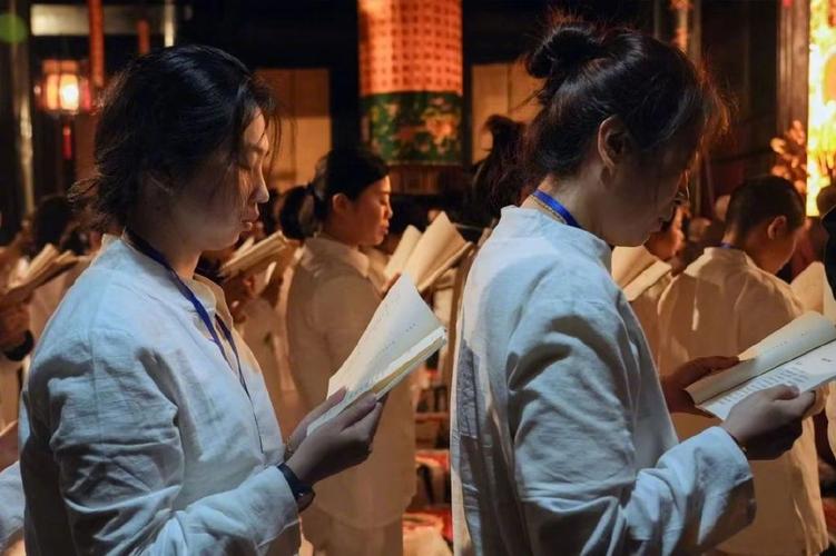 诵经调节大脑神经_降低压力激素改善失眠_诵经的方法