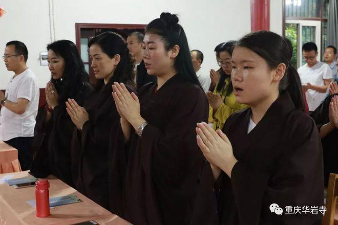降低压力激素改善失眠_诵经调节大脑神经_诵经的方法