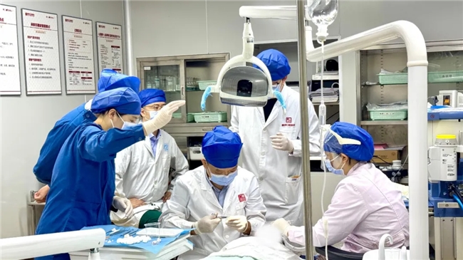 舒适诊疗中心_口腔门诊牌匾图片_惠州口腔医院慢病口腔诊疗中心
